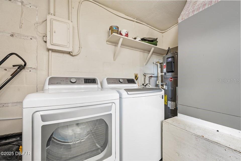 Image 23 of 34 For 1448 Flomich Street