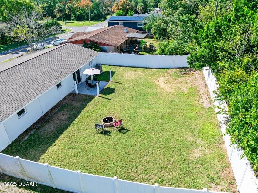 Image 26 of 34 For 1448 Flomich Street