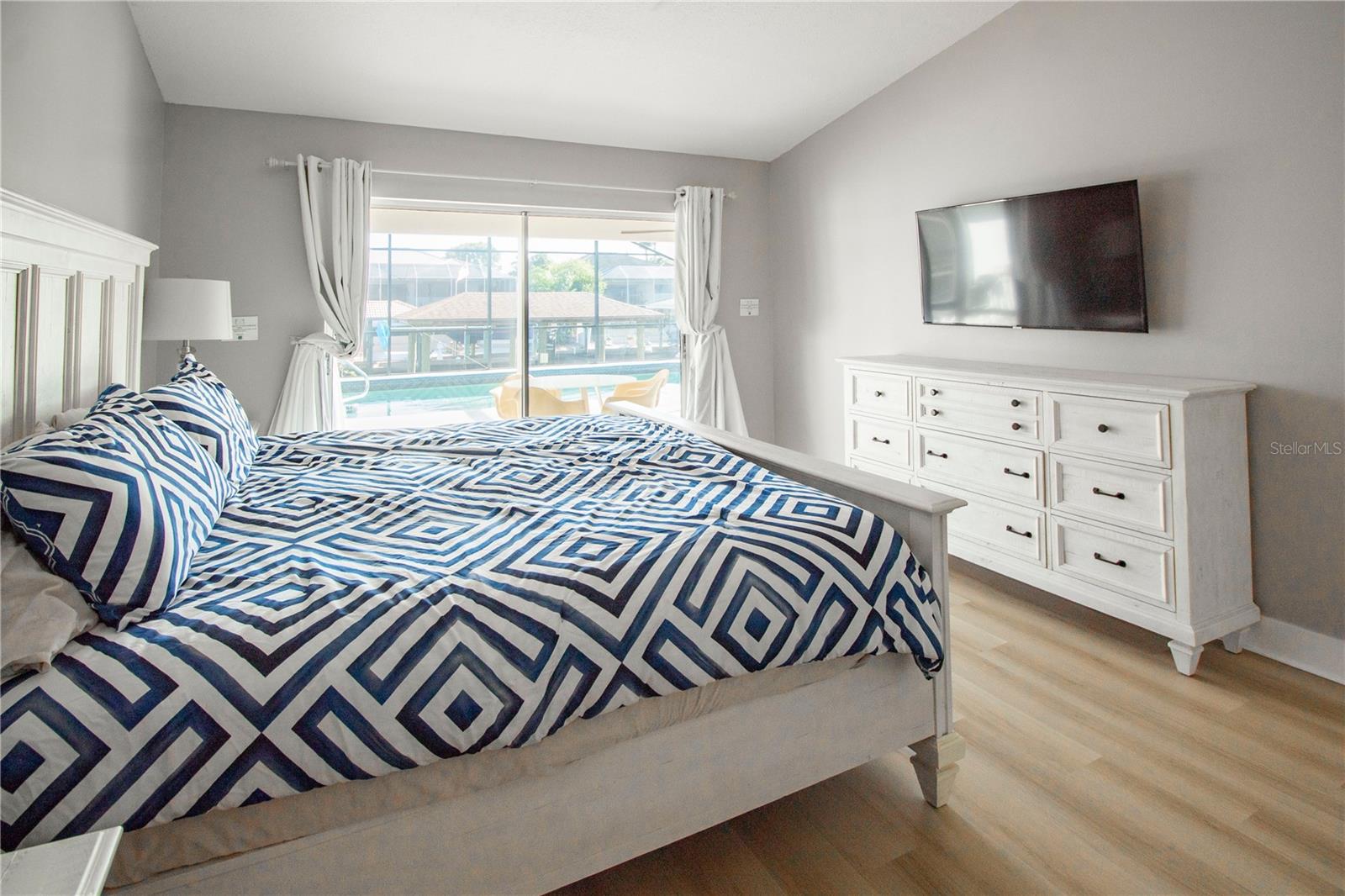 Image 10 of 26 For 20 Coconut Court