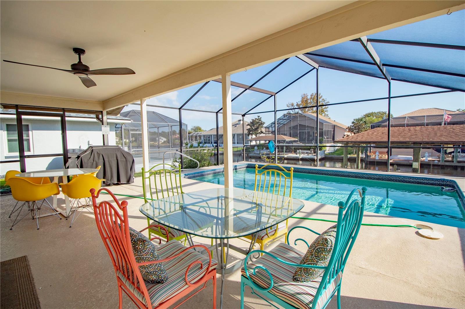 Image 8 of 26 For 20 Coconut Court