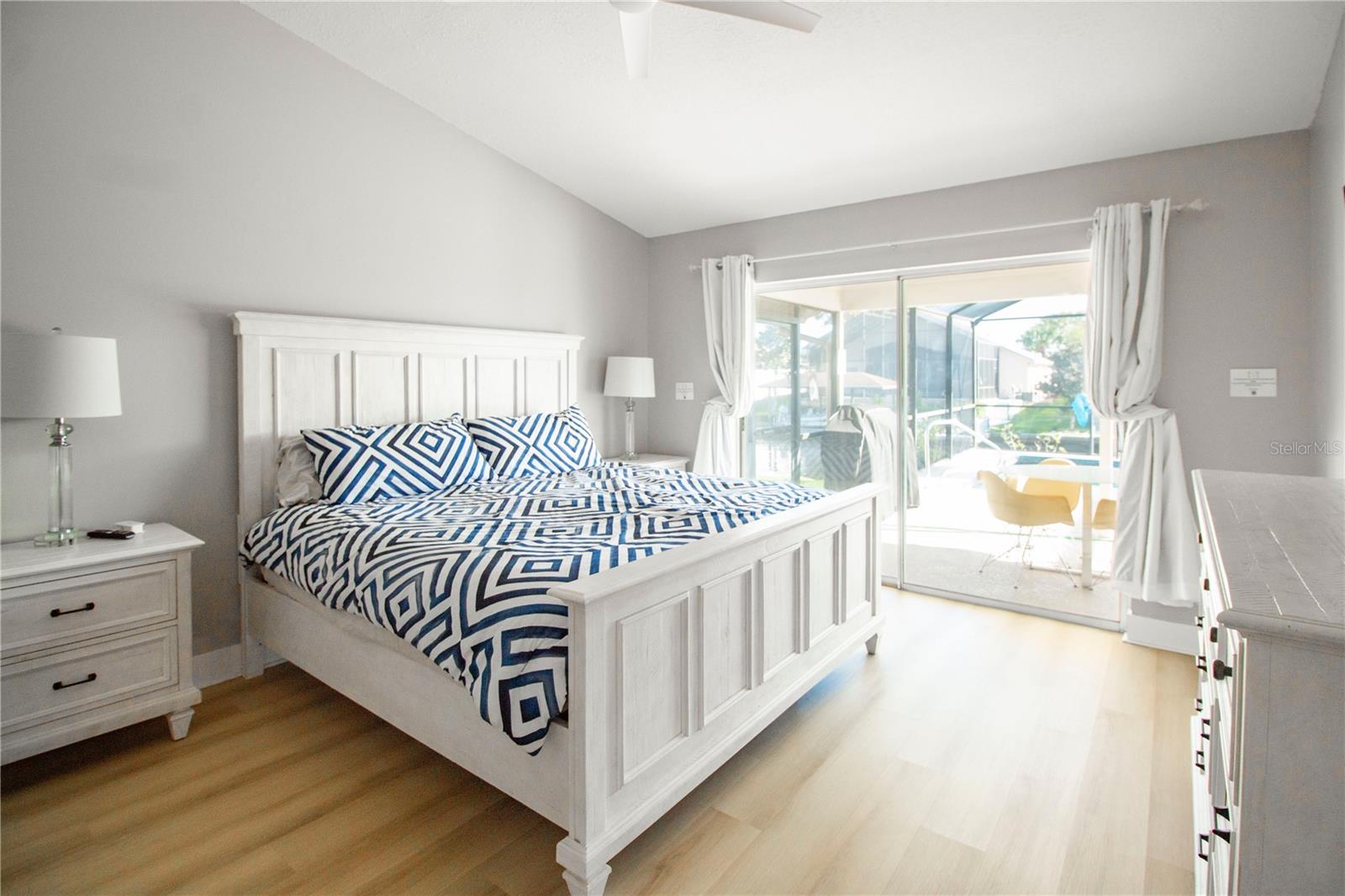 Image 9 of 26 For 20 Coconut Court