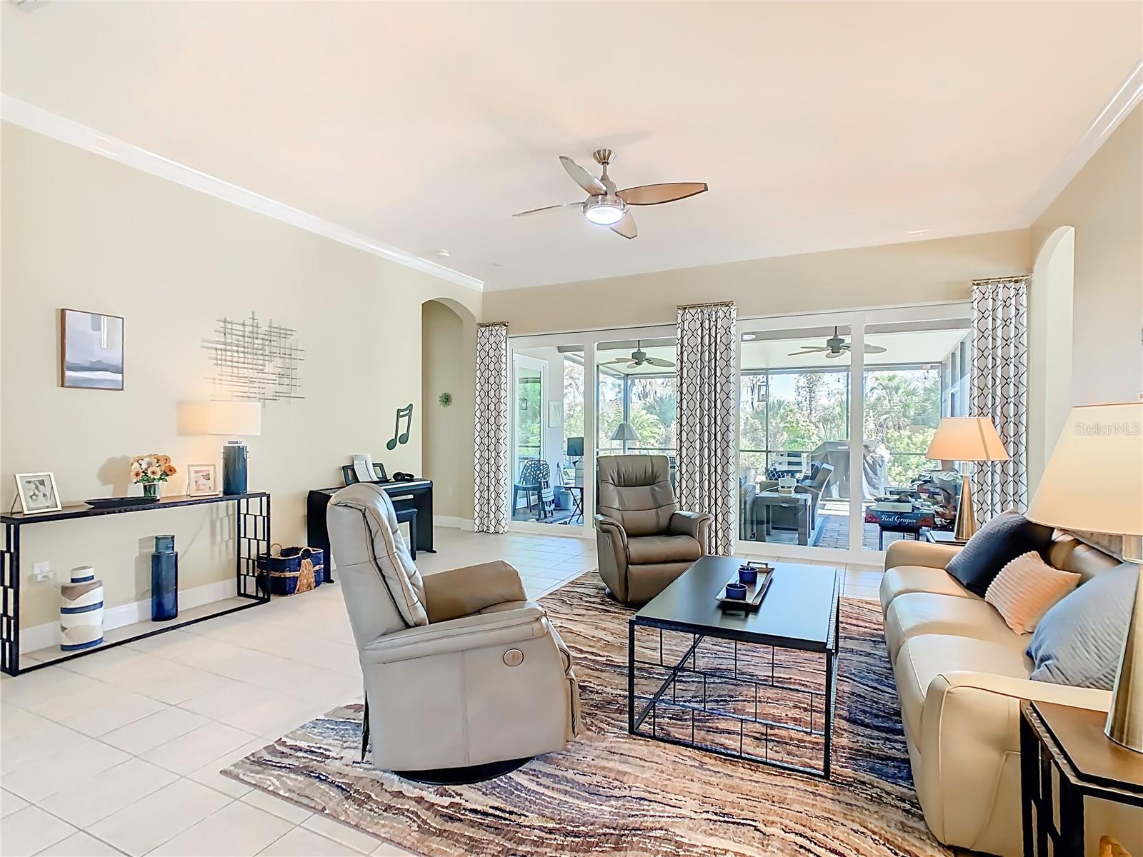 Image 19 of 25 For 1155 Glendora Road N