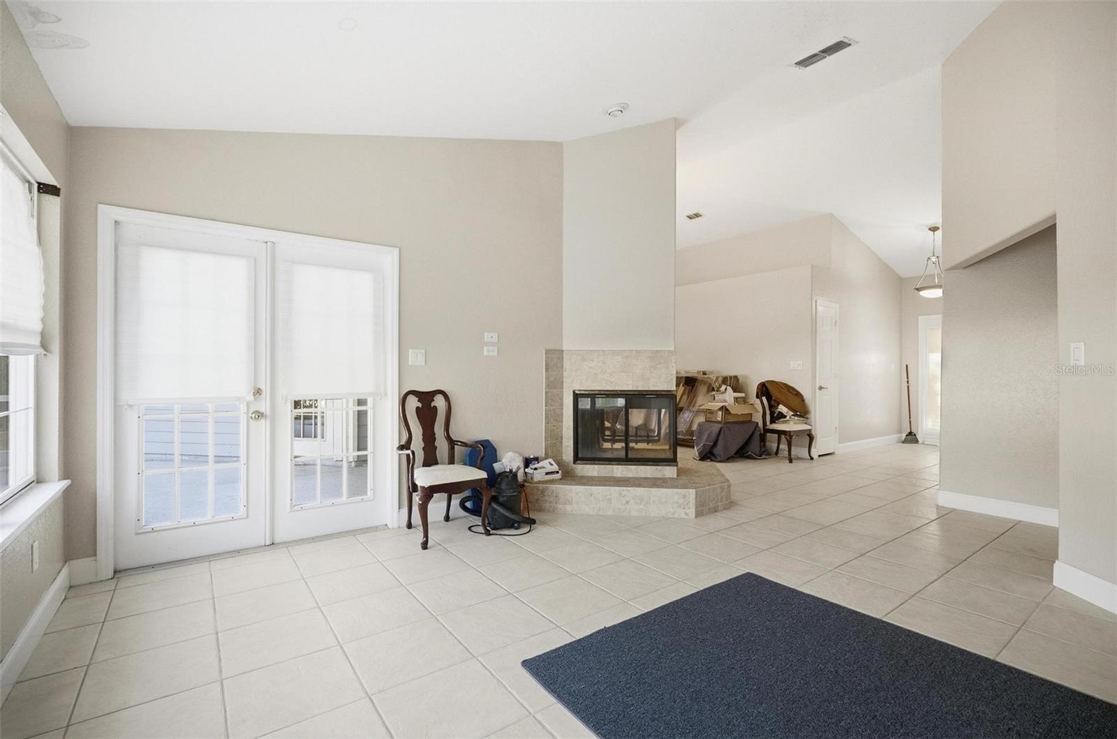 Image 13 of 56 For 5068 Greylock Court