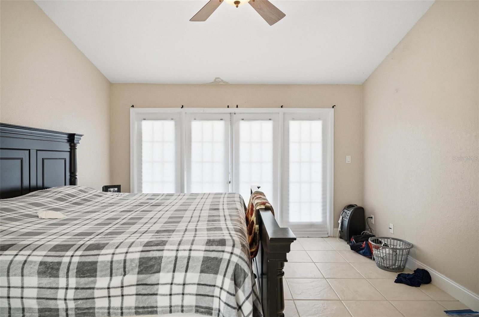 Image 17 of 56 For 5068 Greylock Court