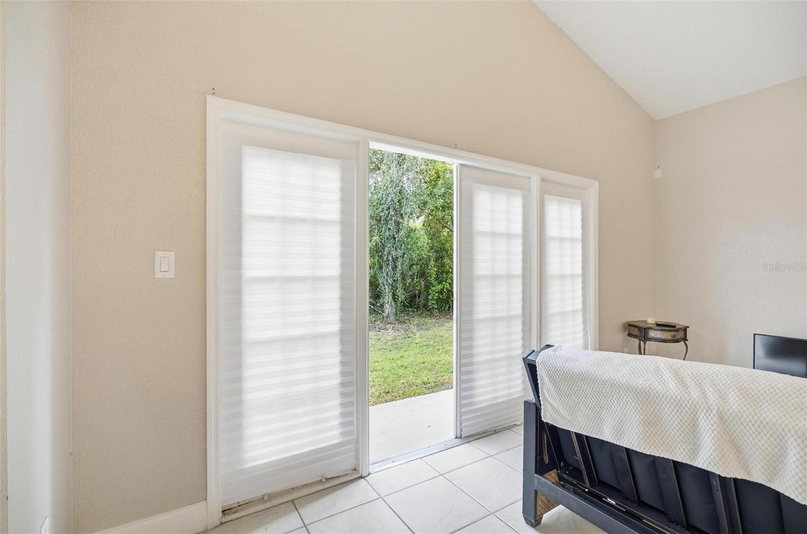 Image 27 of 56 For 5068 Greylock Court