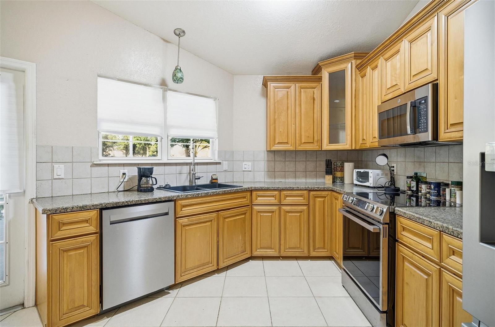 Image 5 of 56 For 5068 Greylock Court