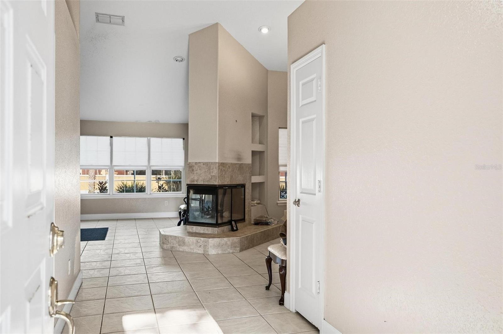 Image 6 of 56 For 5068 Greylock Court