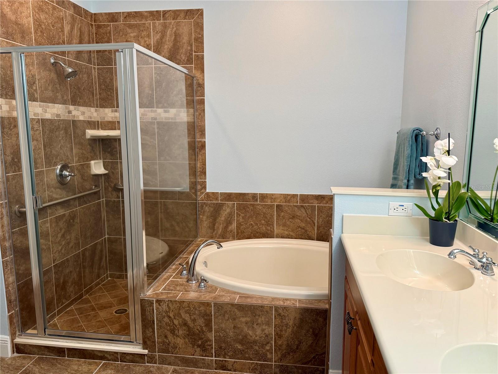 Image 12 of 32 For 55 Riverview Bend S 2044