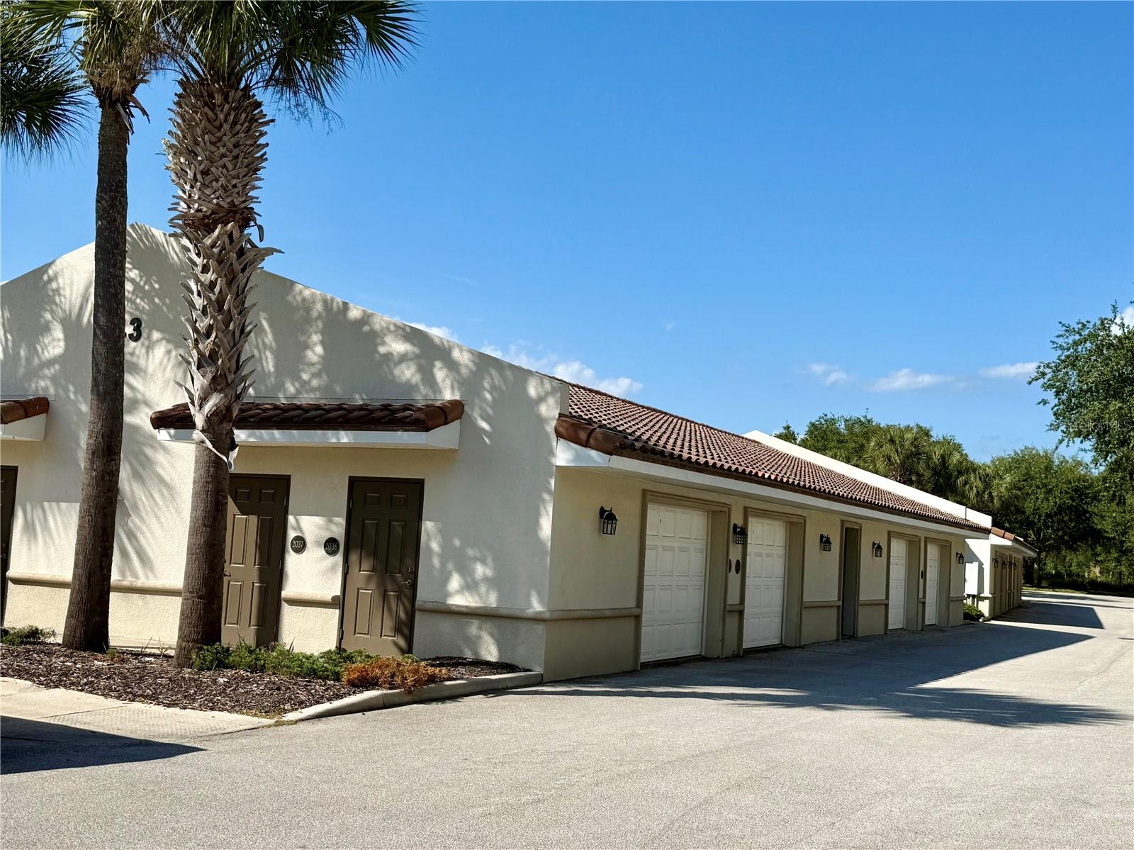 Image 25 of 32 For 55 Riverview Bend S 2044