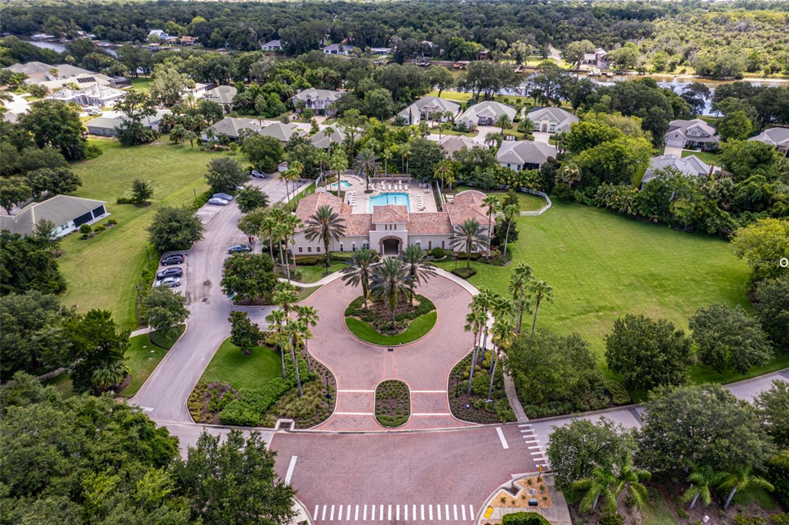 Image 29 of 32 For 55 Riverview Bend S 2044