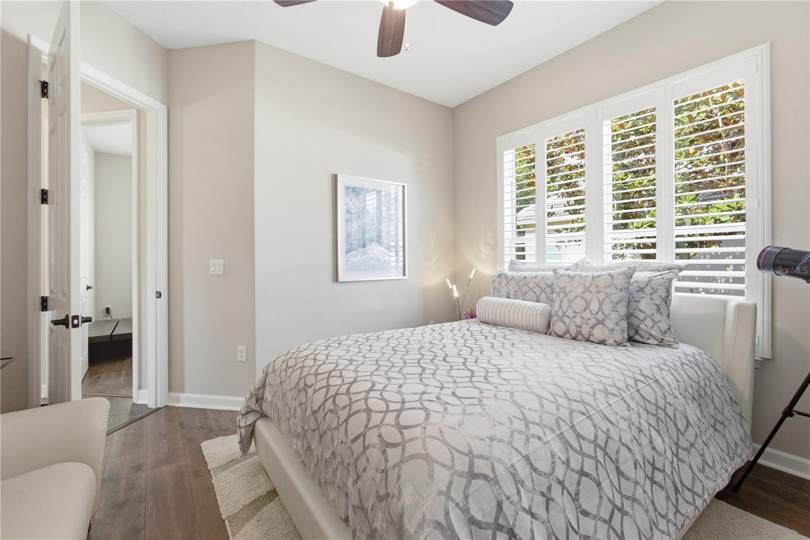 Image 30 of 51 For 45 New Water Oak Drive