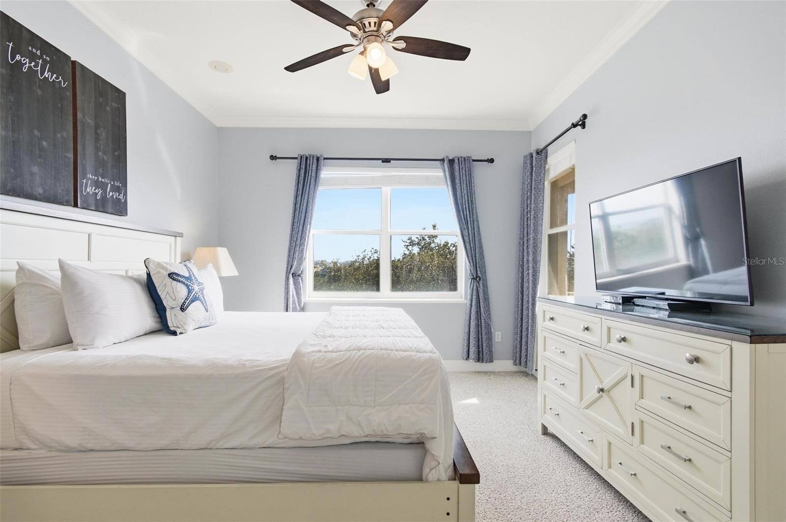 Image 31 of 69 For 5 Ocean Crest Way 1432