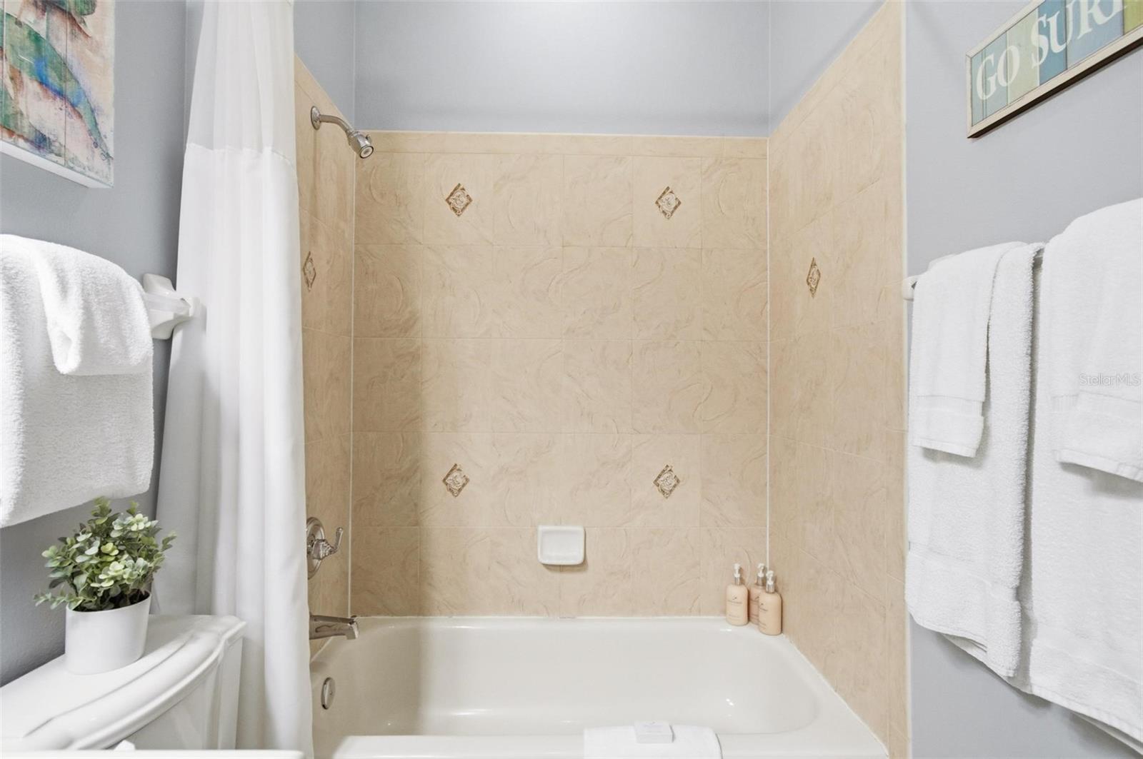 Image 9 of 69 For 5 Ocean Crest Way 1432