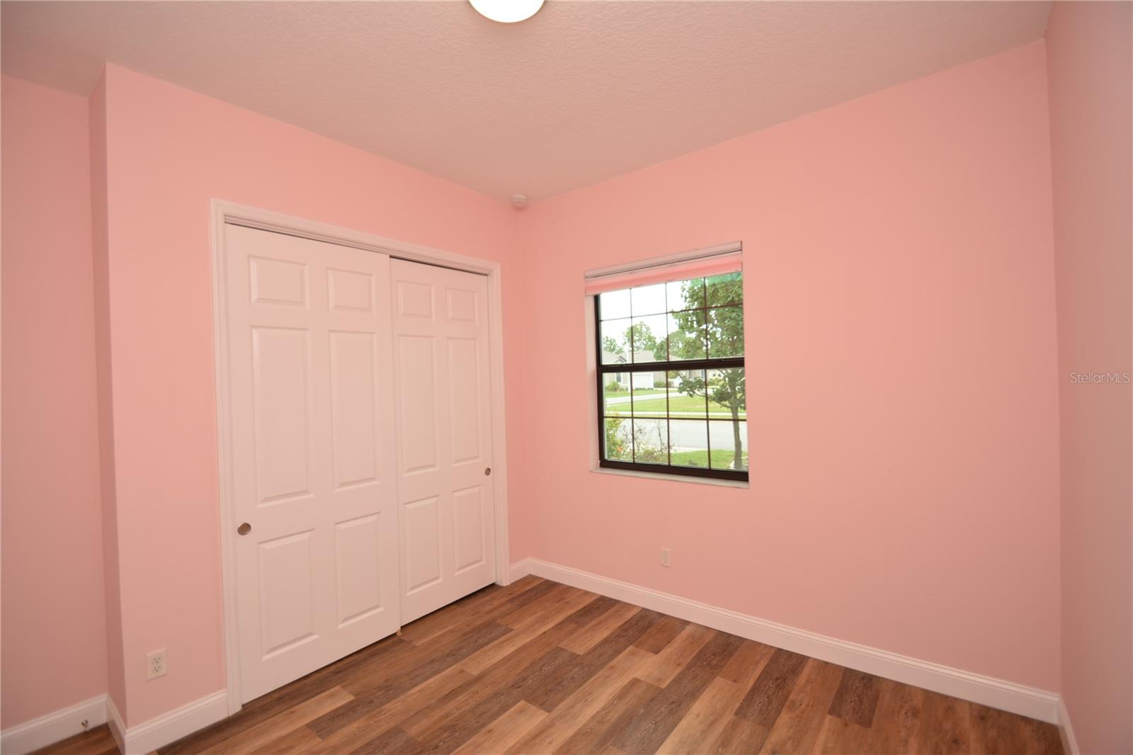 Image 28 of 35 For 61 Green Circle