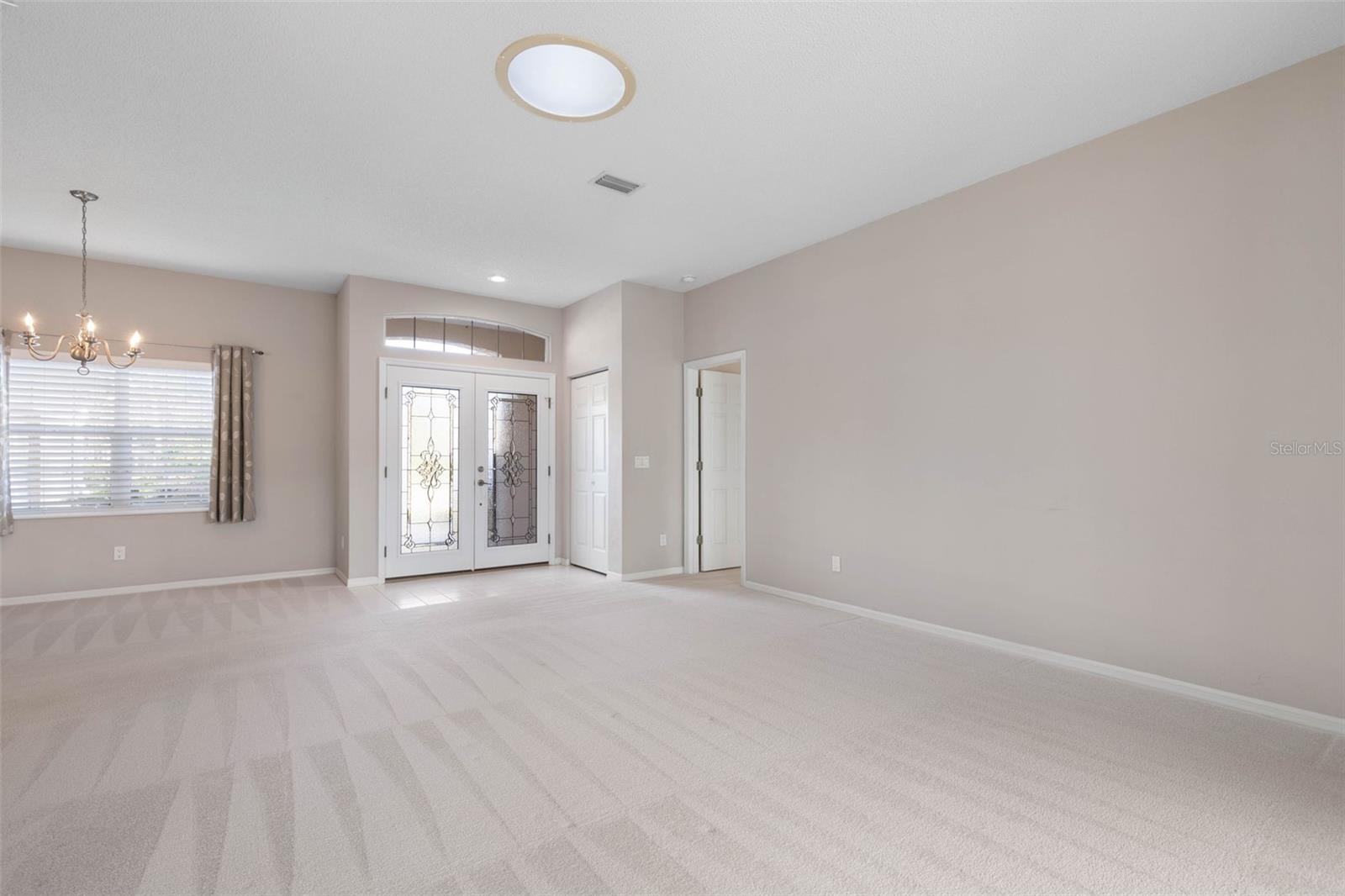 Image 12 of 47 For 3 Tucahoe Way