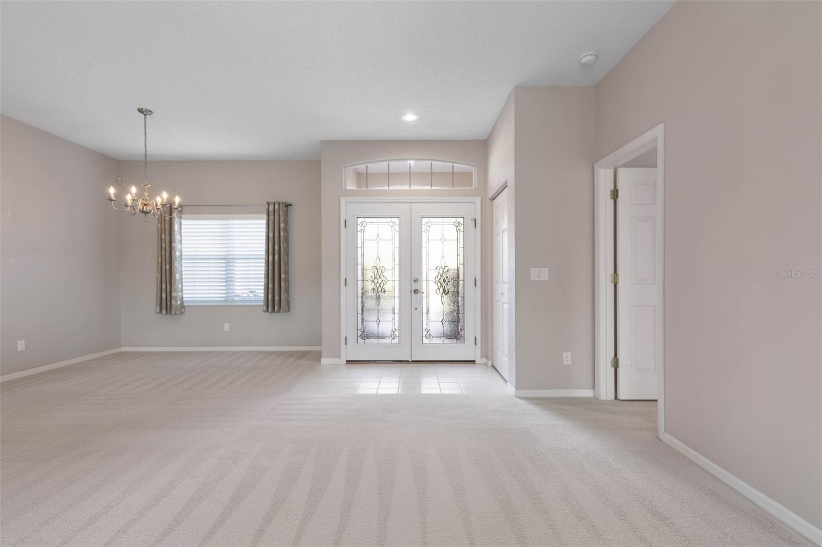 Image 7 of 47 For 3 Tucahoe Way