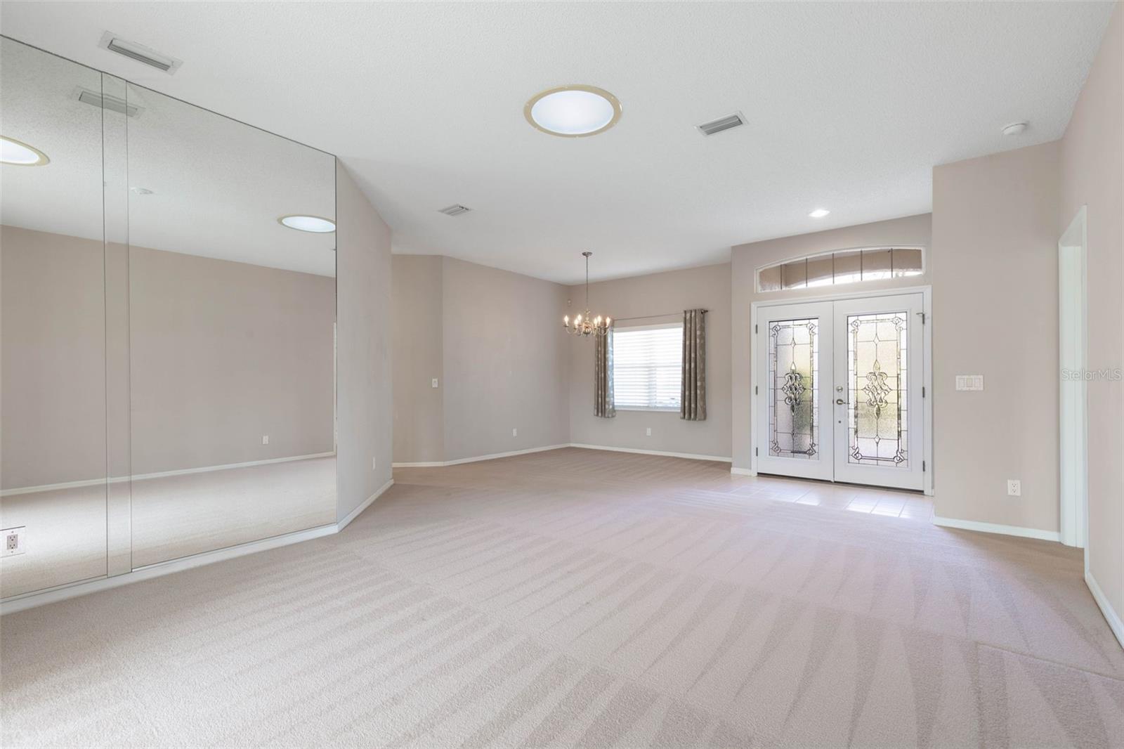 Image 8 of 47 For 3 Tucahoe Way