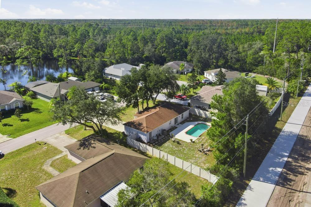 Image 16 of 45 For 8 Rolling Fern Place