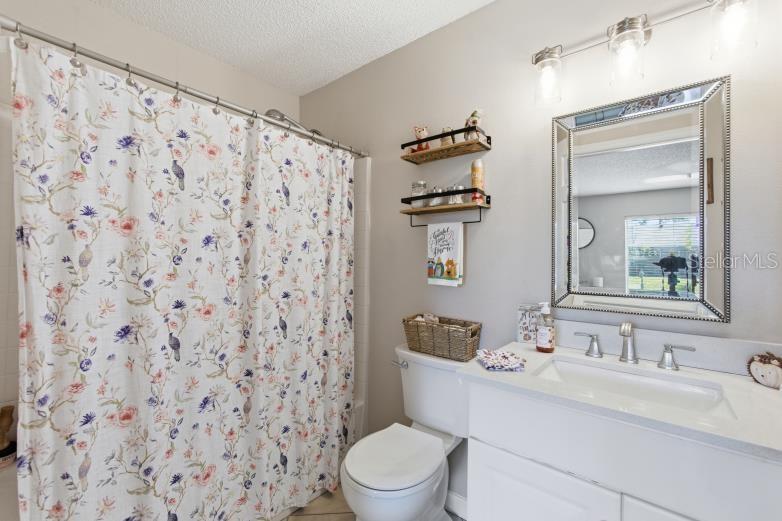 Image 34 of 45 For 8 Rolling Fern Place