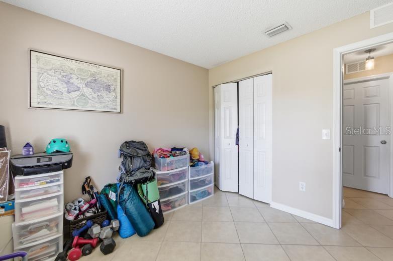 Image 43 of 45 For 8 Rolling Fern Place