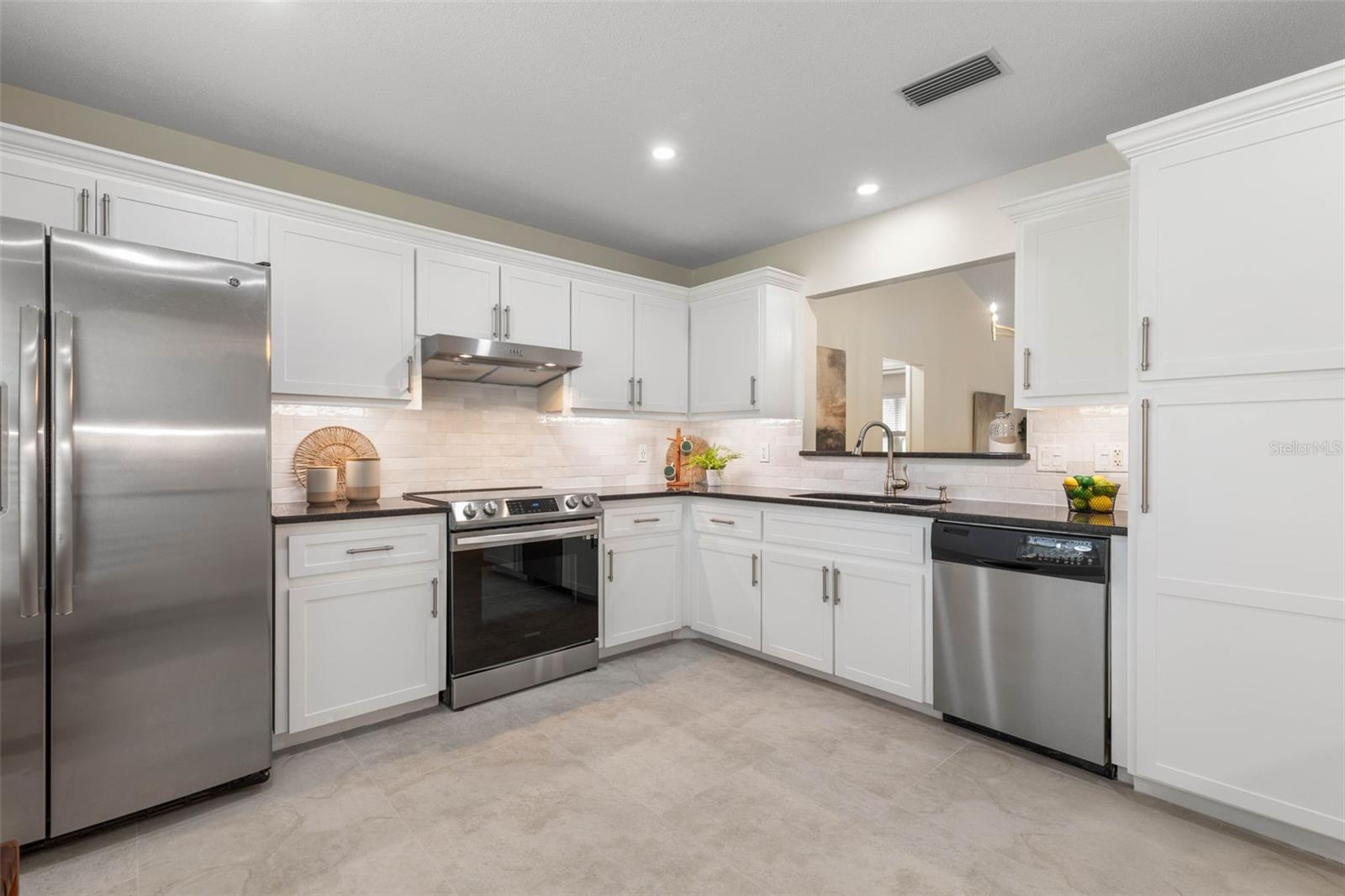 Image 13 of 50 For 11 Cypress View Trail