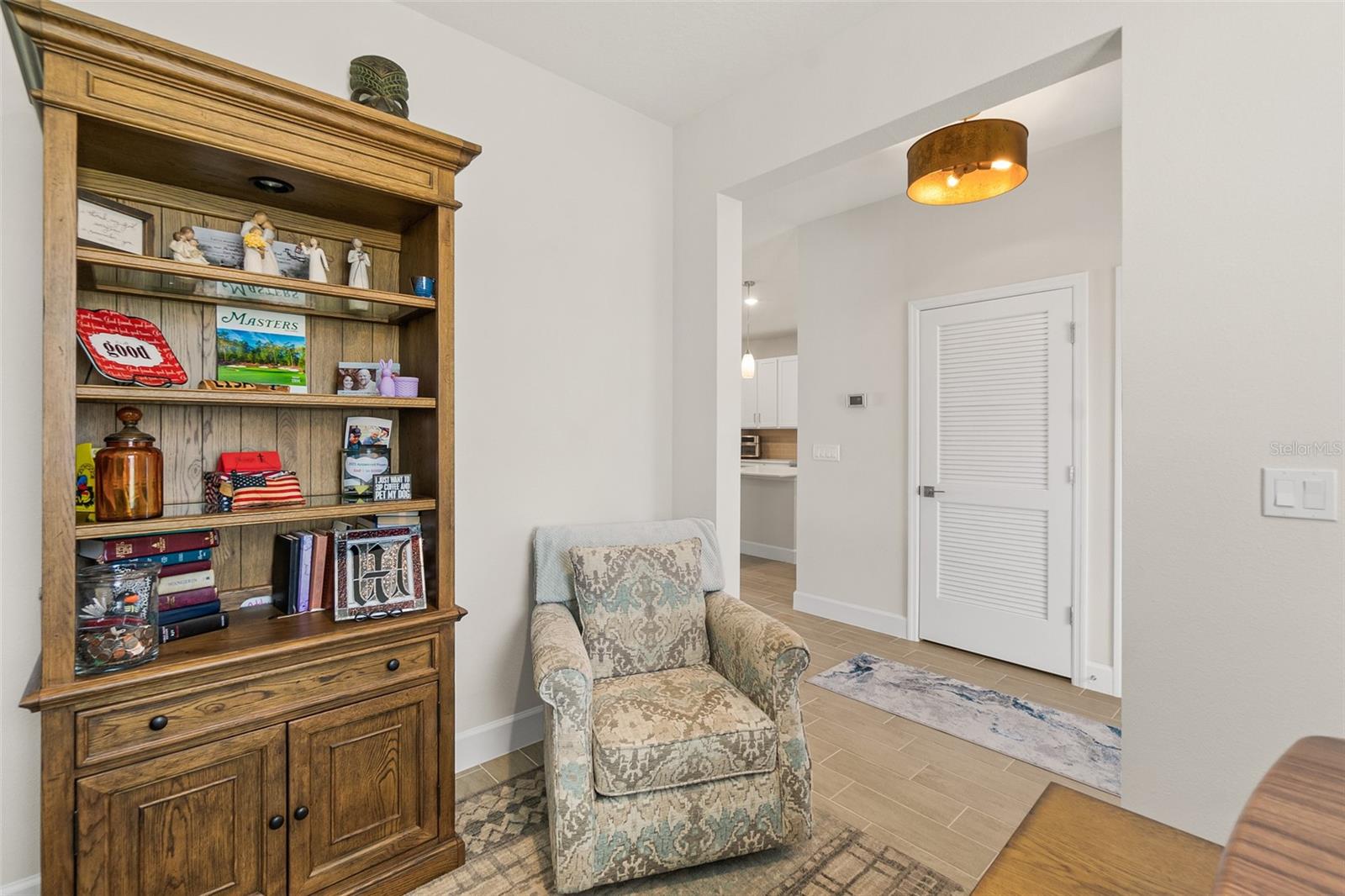 Image 12 of 54 For 5 Roxton Lane