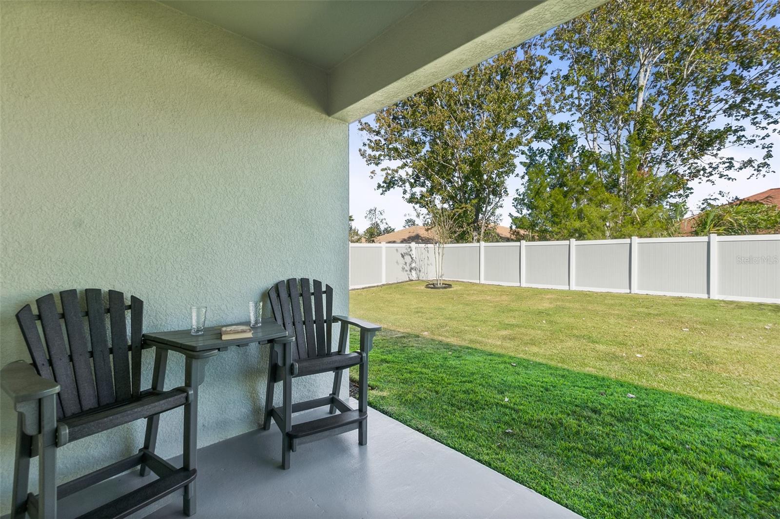 Image 40 of 54 For 5 Roxton Lane