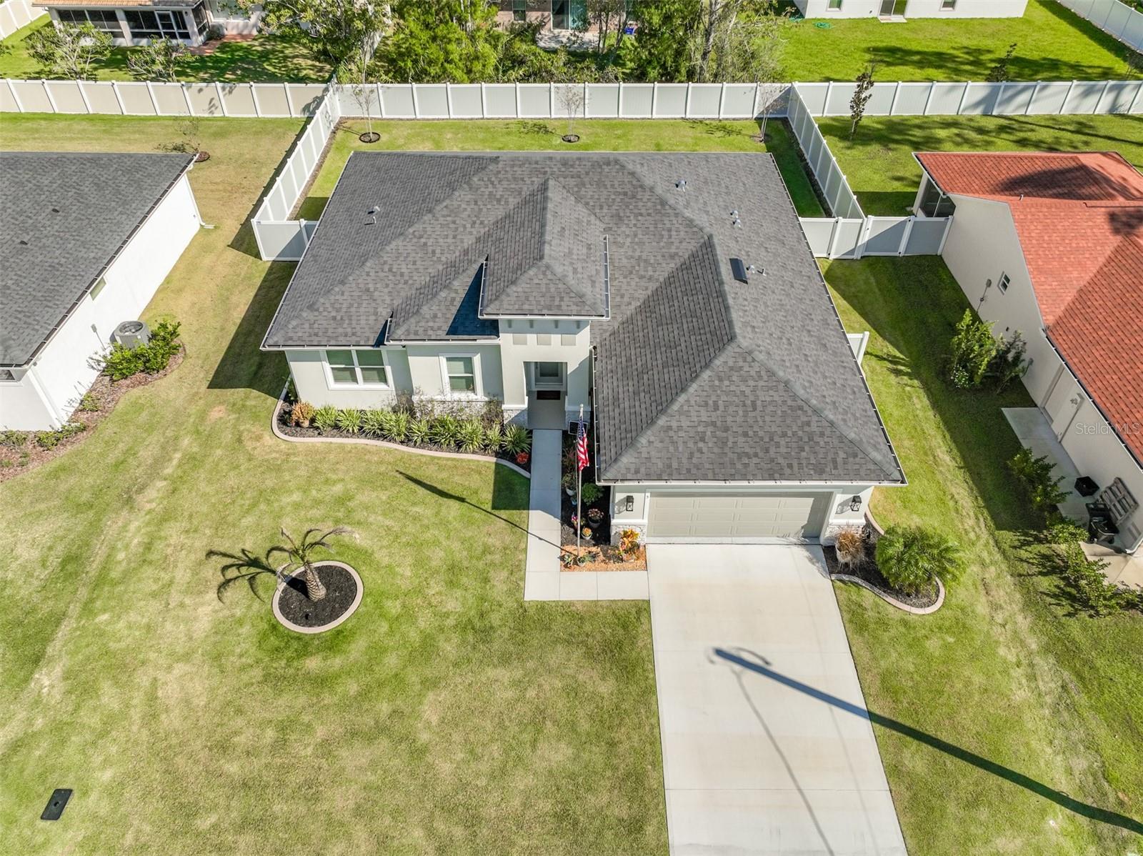 Image 6 of 54 For 5 Roxton Lane