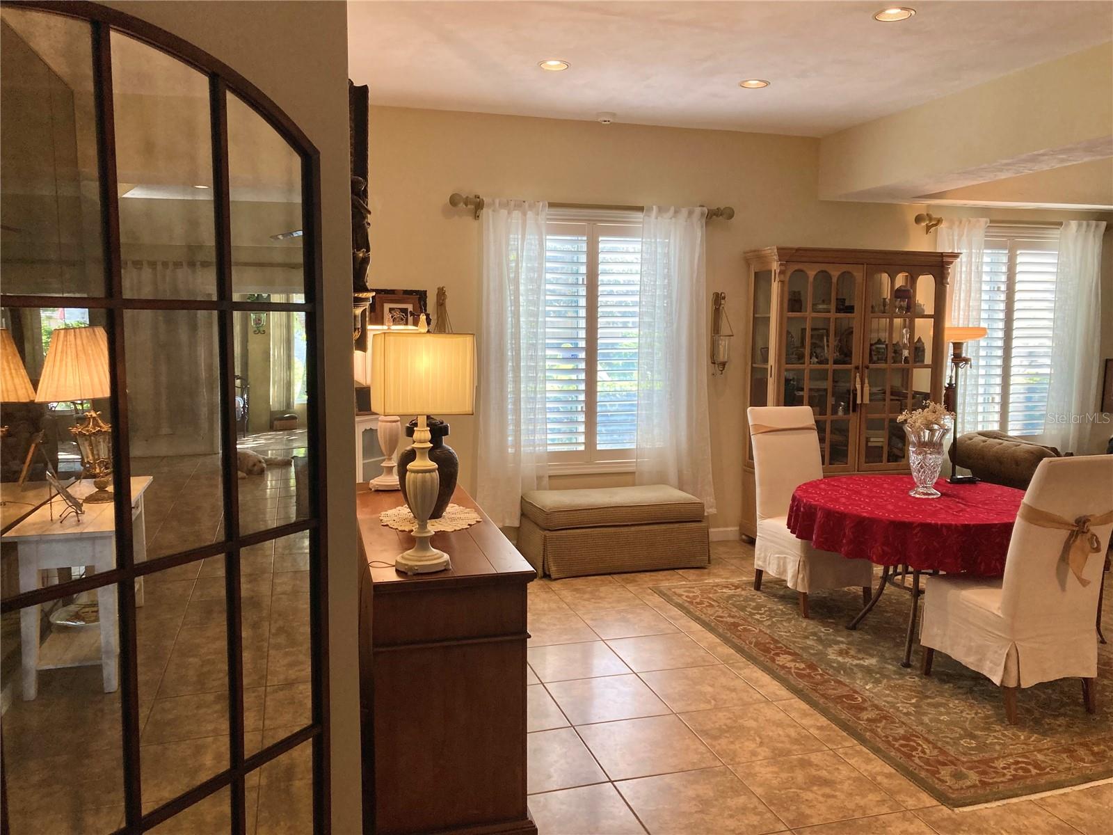 Image 23 of 66 For 55 Bay Pointe Drive