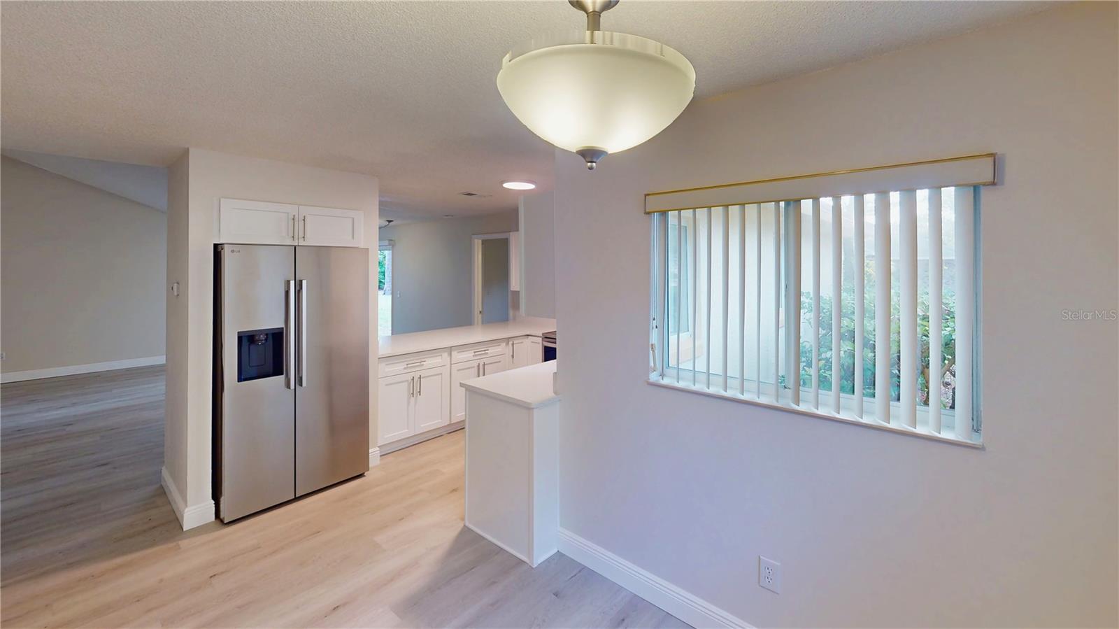 Image 10 of 39 For 14 Wellshire Lane