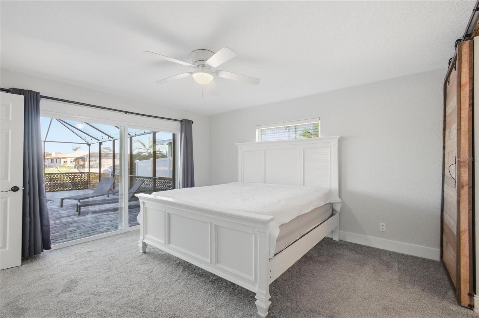 Image 19 of 63 For 7 Clarendon Court S