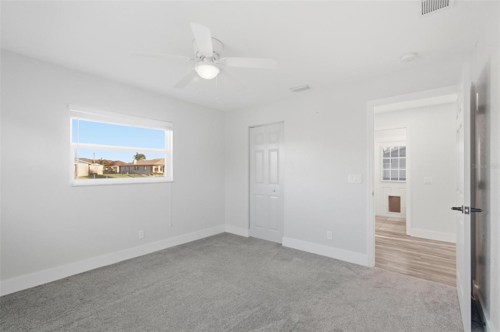 Image 34 of 63 For 7 Clarendon Court S