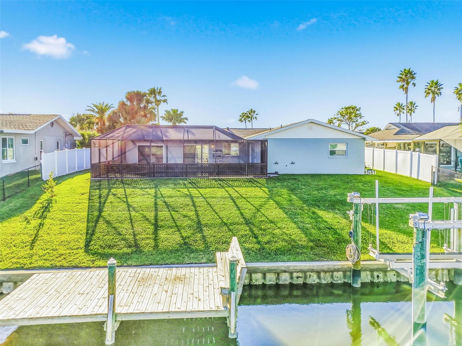 Image 58 of 63 For 7 Clarendon Court S