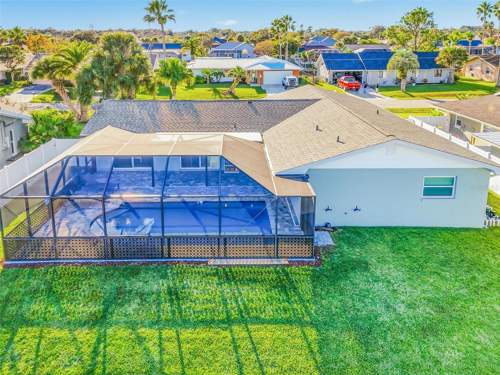 Image 59 of 63 For 7 Clarendon Court S