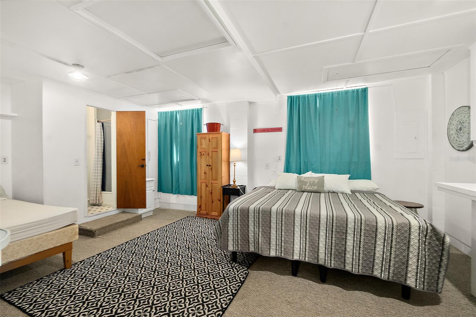 Image 16 of 30 For 32 Armand Beach Drive