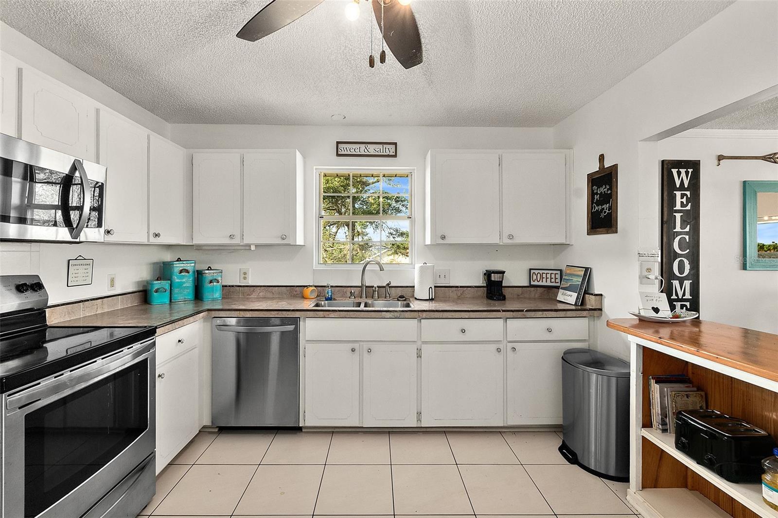 Image 6 of 30 For 32 Armand Beach Drive