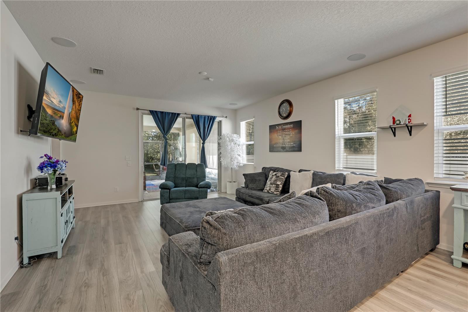 Image 3 of 51 For 3540 Bradley Creek Parkway