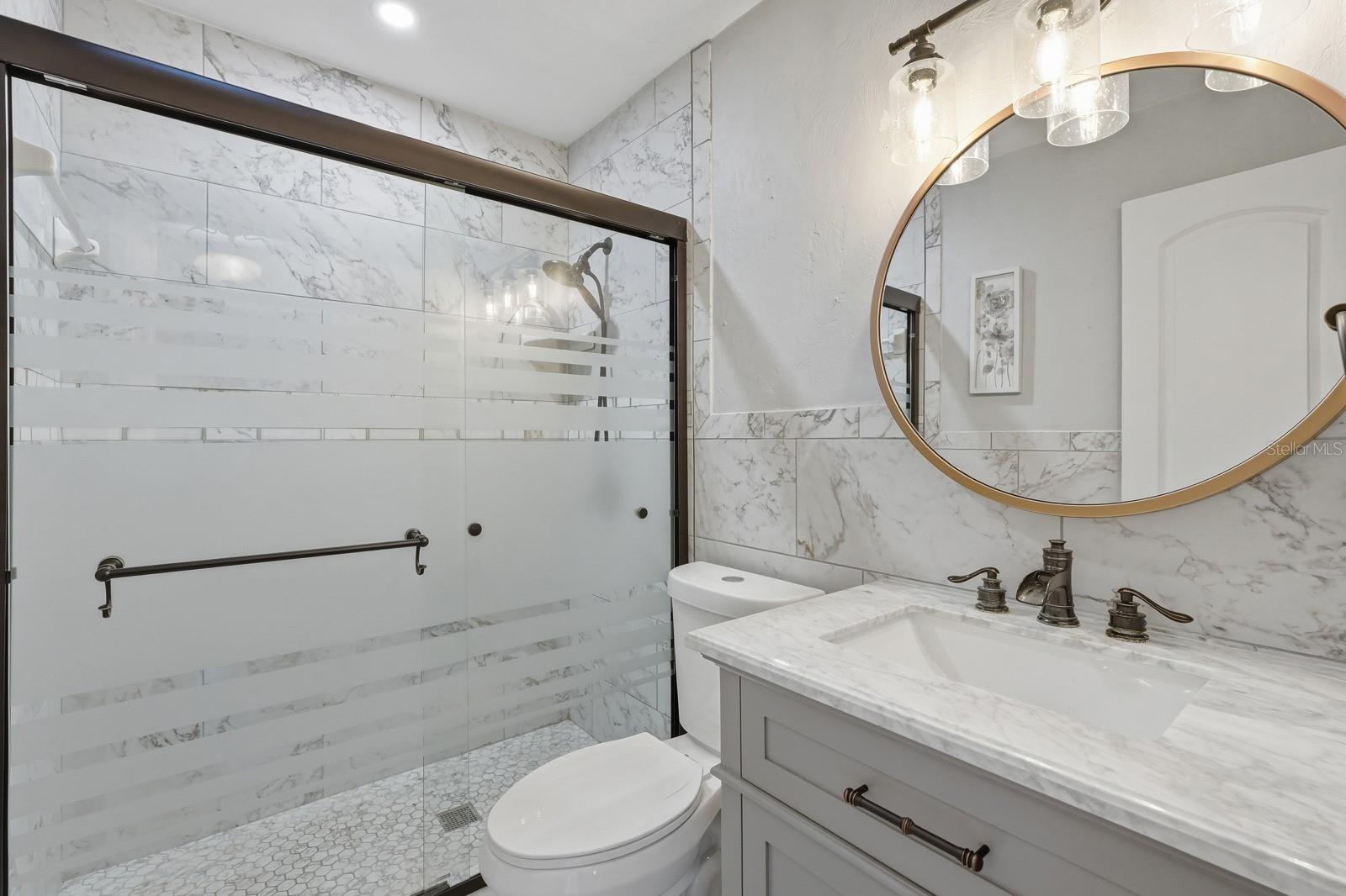 Image 21 of 36 For 932 Lora Street