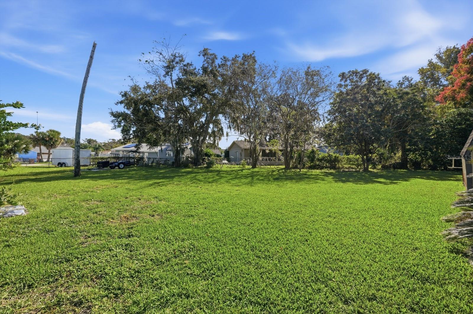 Image 29 of 36 For 932 Lora Street