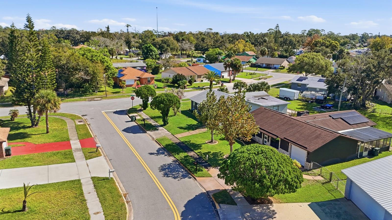 Image 34 of 36 For 932 Lora Street