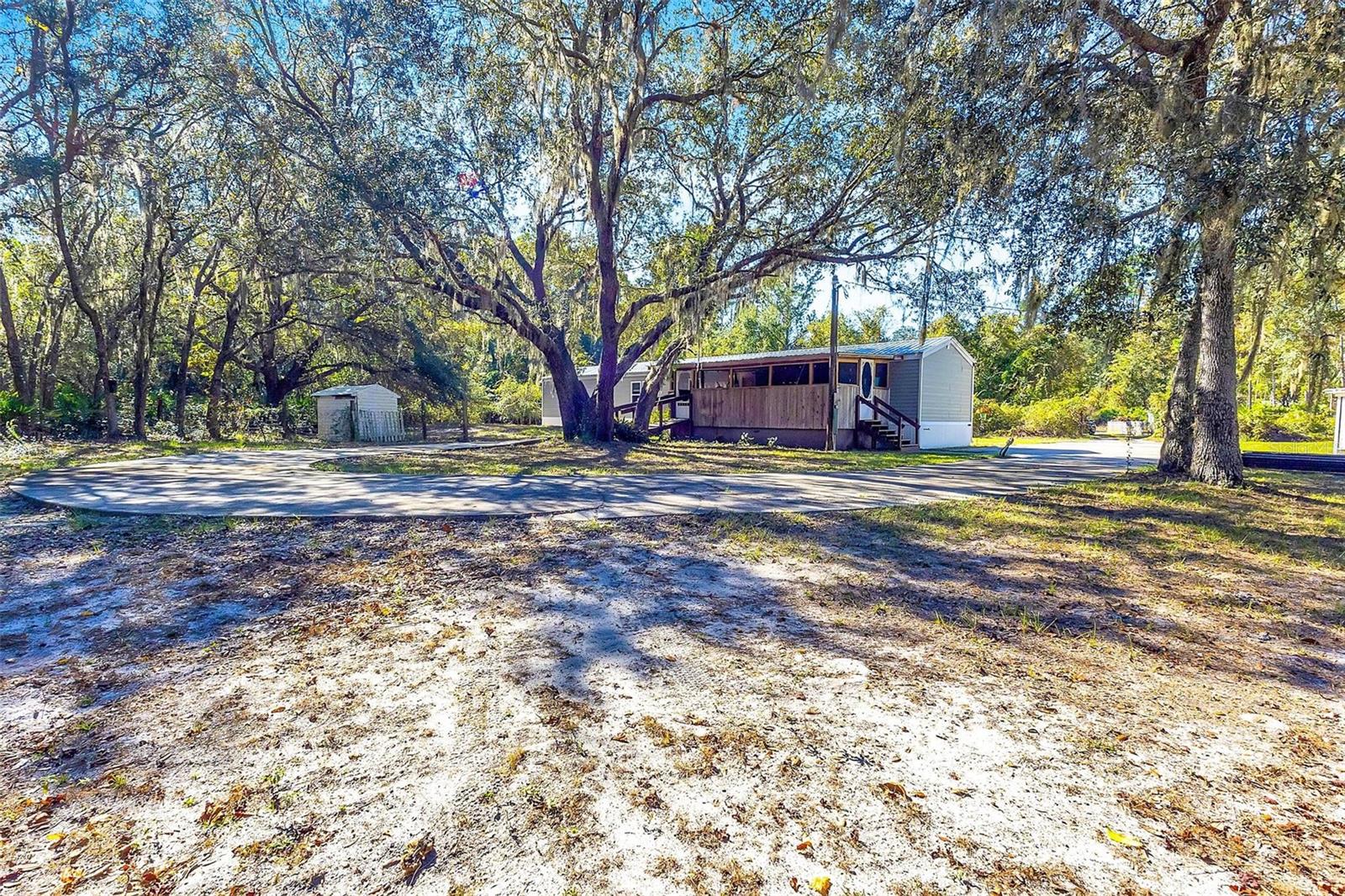 Image 25 of 36 For 112 Click Road