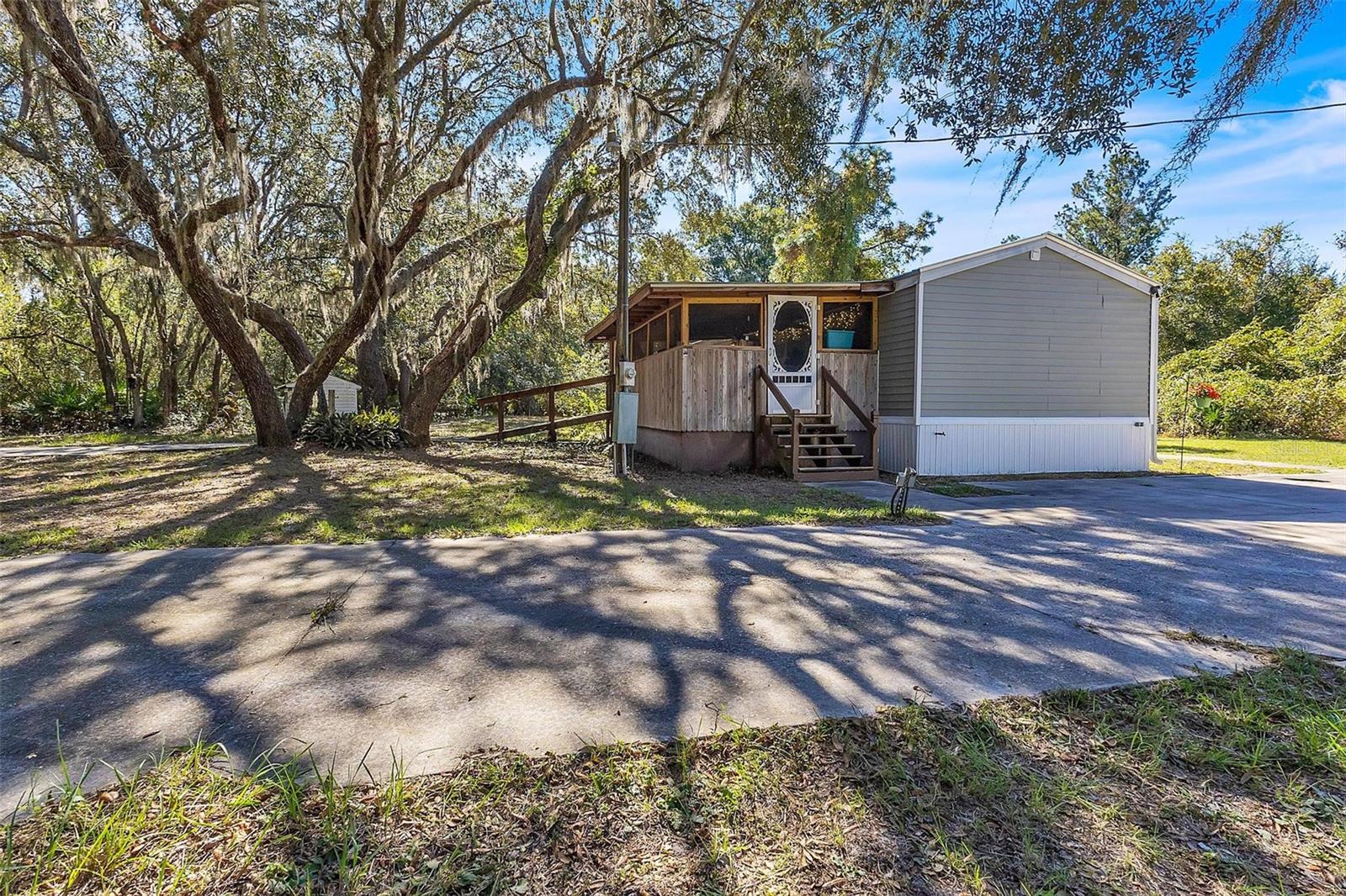 Image 26 of 36 For 112 Click Road