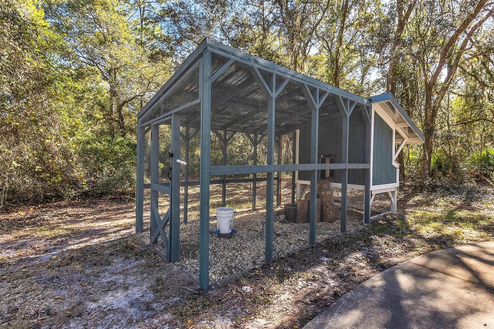 Image 29 of 36 For 112 Click Road