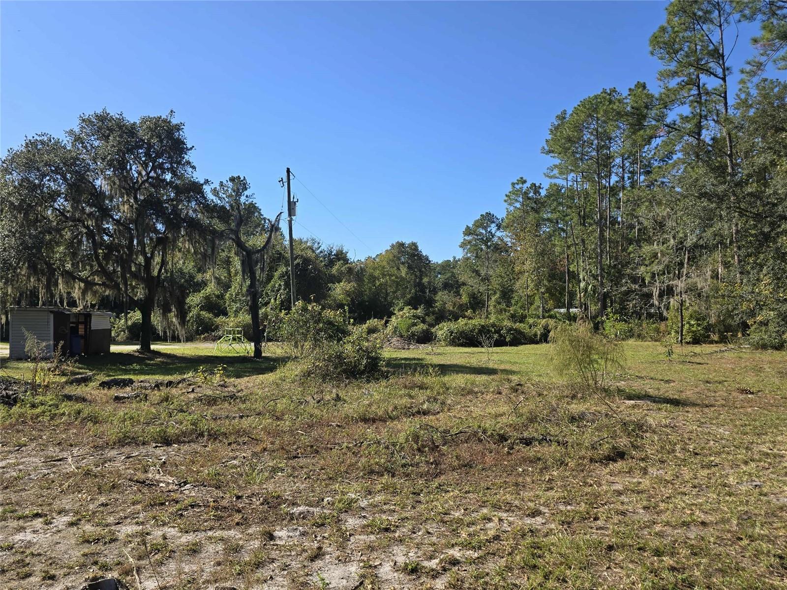 Image 33 of 36 For 112 Click Road