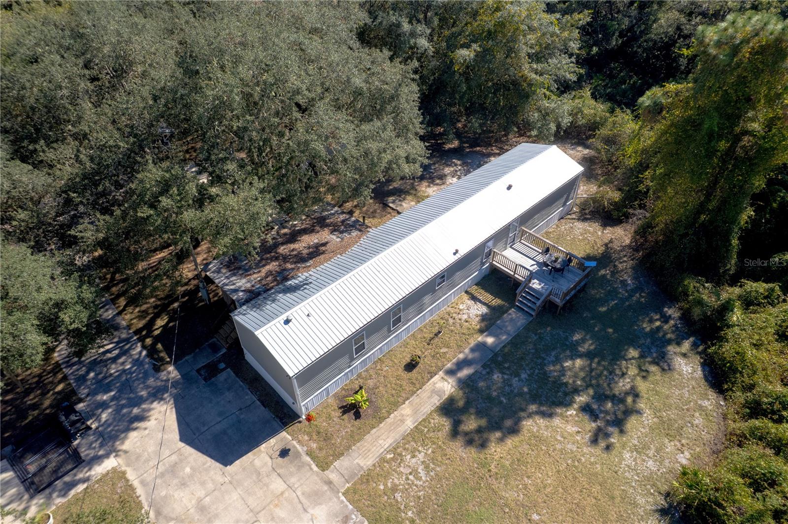 Image 34 of 36 For 112 Click Road