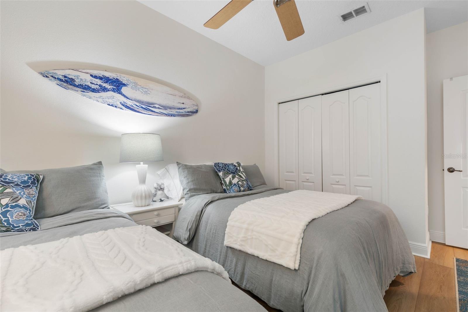 Image 33 of 78 For 55 Riverview Bend S 2033