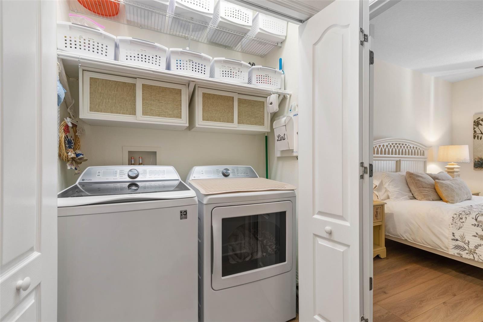 Image 39 of 78 For 55 Riverview Bend S 2033