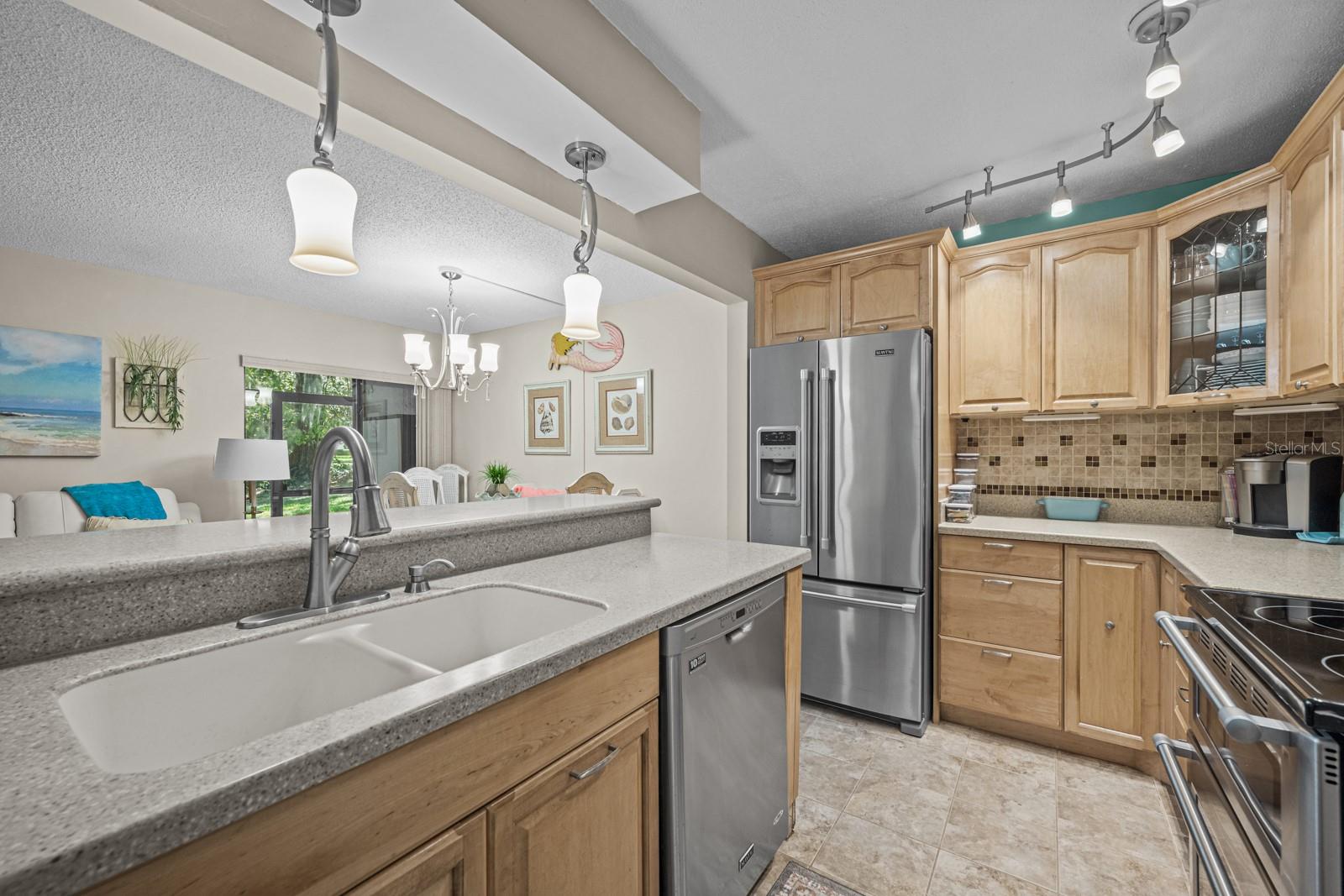 Image 15 of 51 For 37 Alcira Court 37