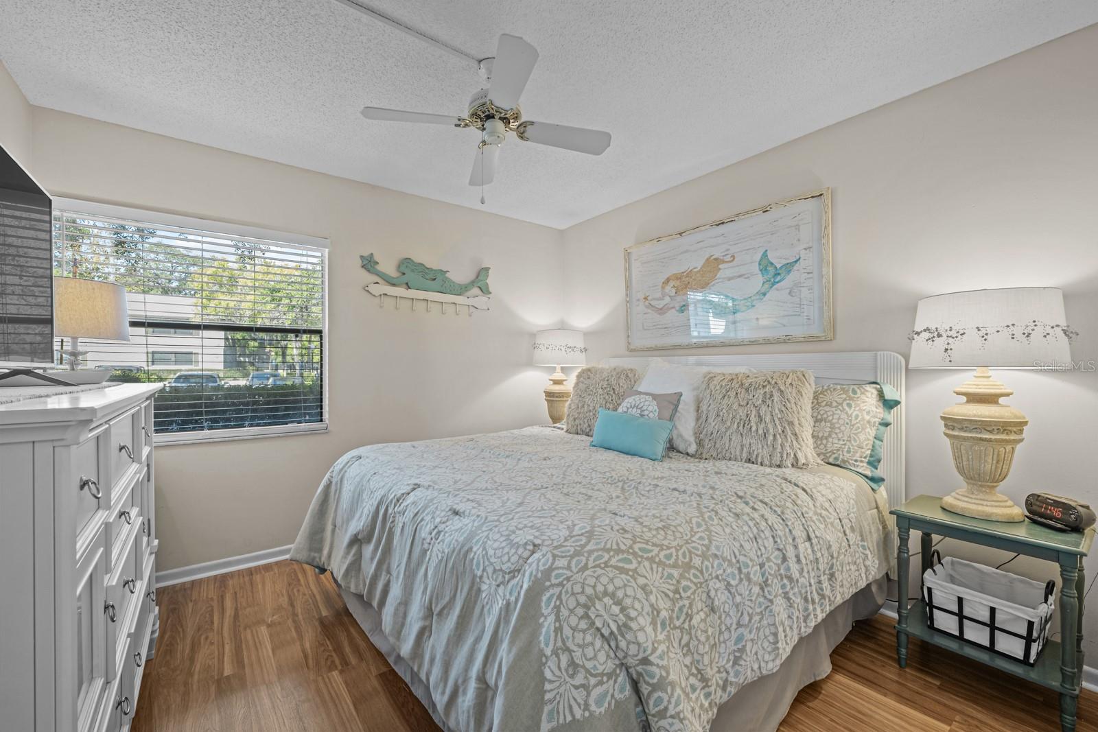 Image 22 of 51 For 37 Alcira Court 37