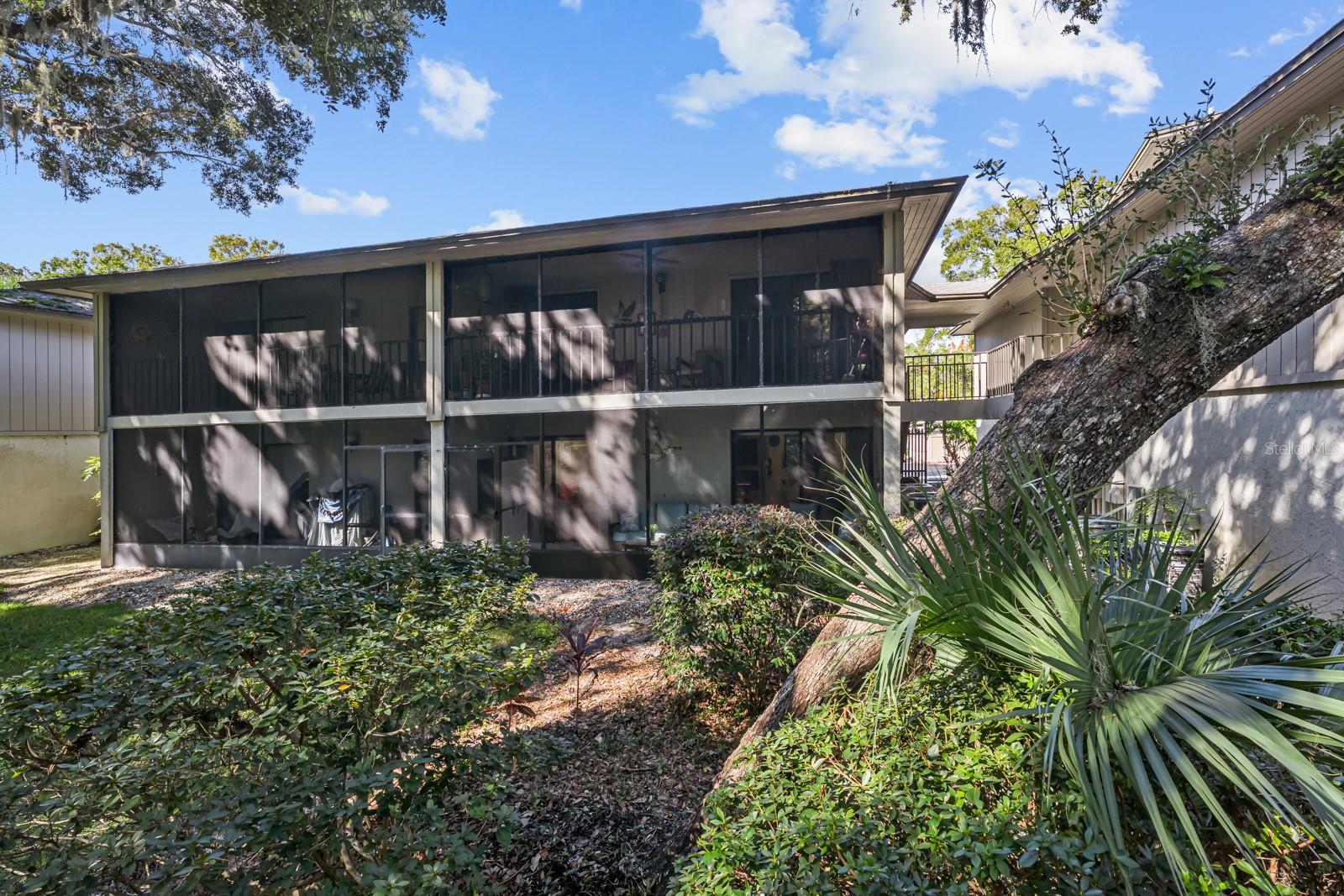 Image 29 of 51 For 37 Alcira Court 37